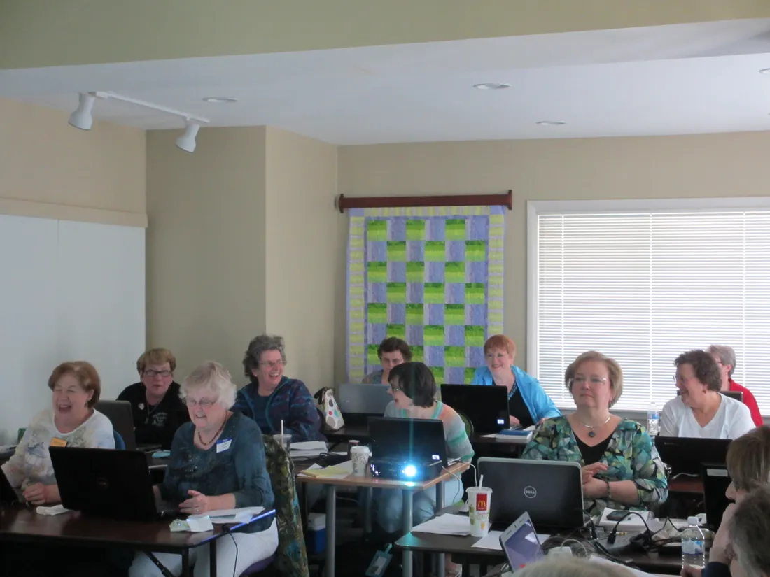 Teaching EQ7 at Quilter’s Studio